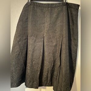 Old Navy Black Textured A-Line Skirt | Size 20